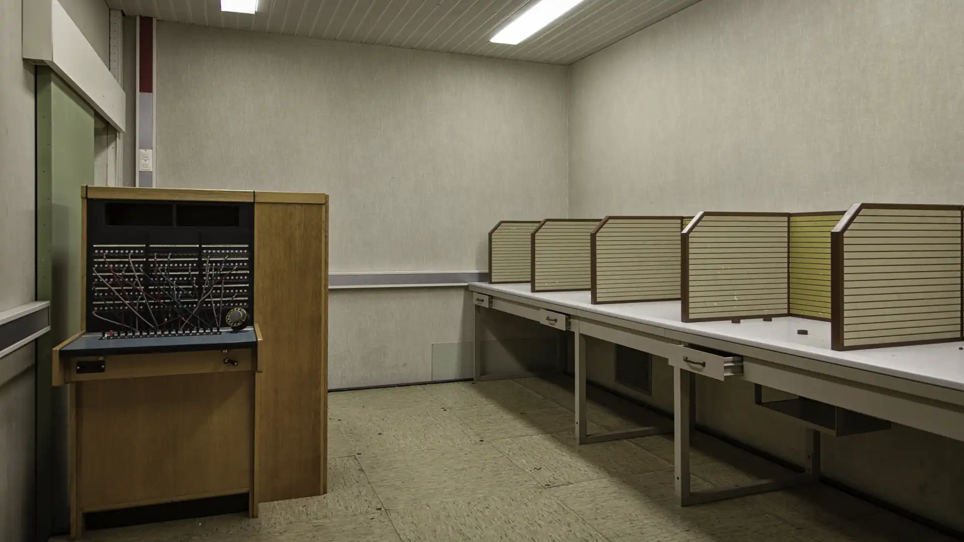 Bunker Zendstation Ruimte 03