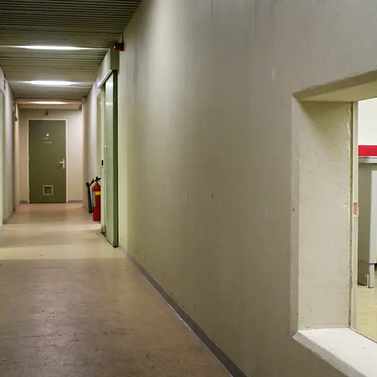 Bunker Zendstation Ruimte 05