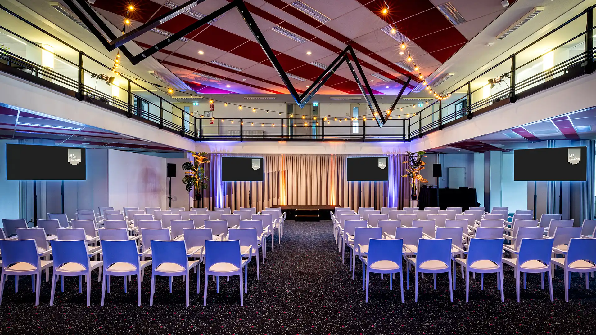 Evenementen in Het Zendstation Machinekamer