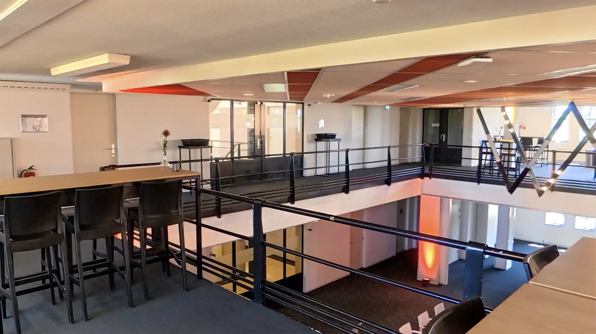 Frequentie Foyer Zendstation Ingang