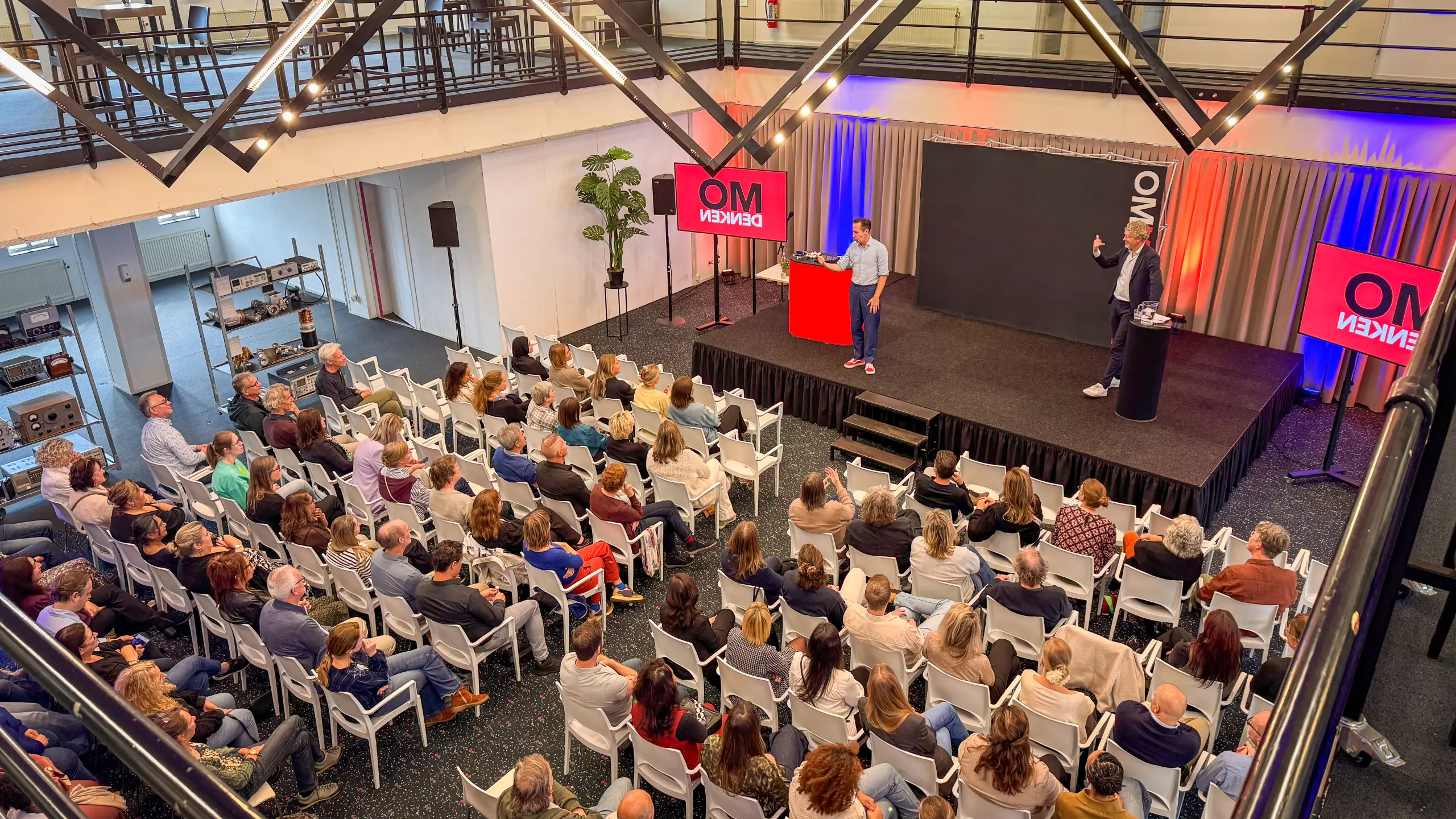 Machinekamer presenatatie Zendstation